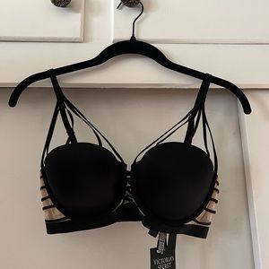 VS x Balmain fashion show bra size 34C